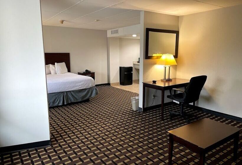 هتل Days Inn By Wyndham Fort Wright Cincinnati Area