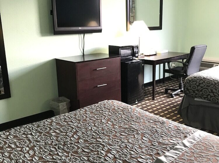 هتل Days Inn By Wyndham Fort Wright Cincinnati Area