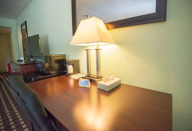 هتل Days Inn By Wyndham Fort Wright Cincinnati Area