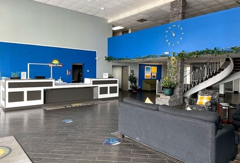 هتل Days Inn By Wyndham Fort Wright Cincinnati Area