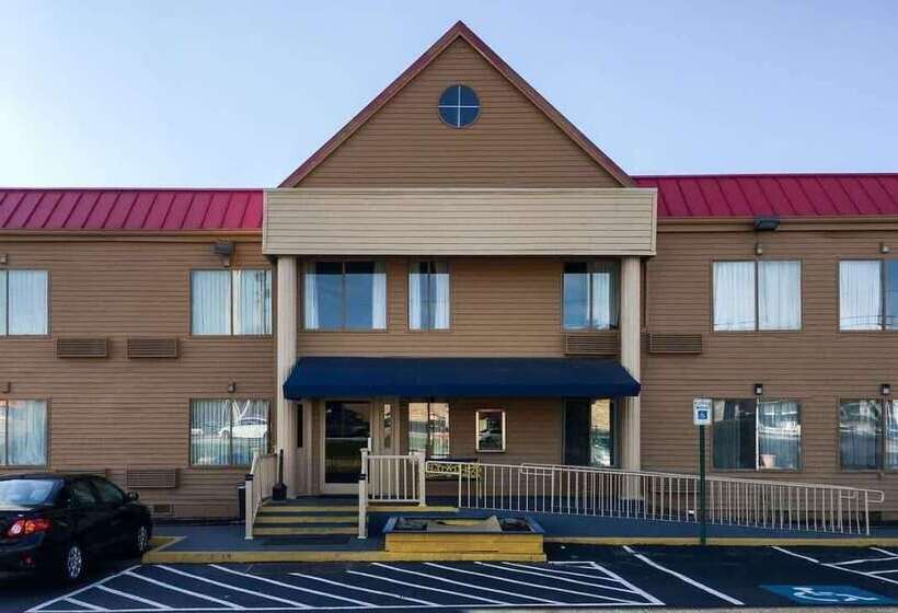 호텔 Days Inn By Wyndham Thomson