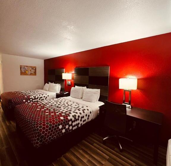 هتل Econo Lodge Inn & Suites Downtown San Antonio Riverwalk Area