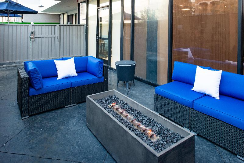 ホテル Holiday Inn Express Los Angeles Downtown West By Ihg