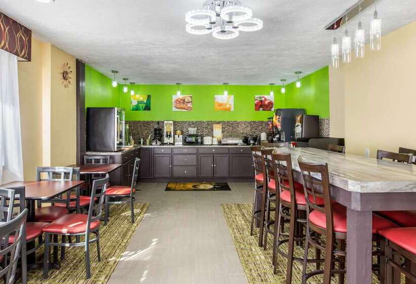 هتل Quality Inn Grand Rapids Near Downtown