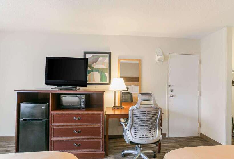 فندق Quality Inn & Suites Near Lake Eufaula