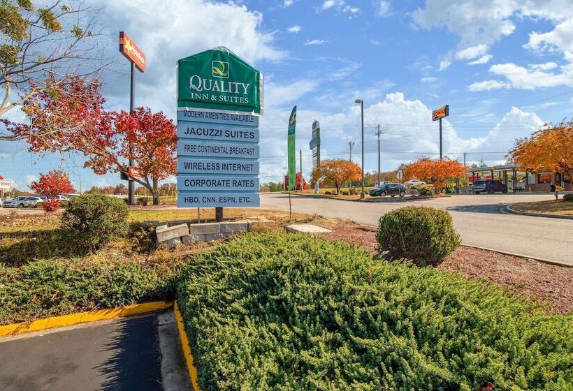 هتل Quality Inn West Columbia  Cayce