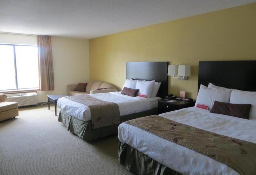 هتل Ramada By Wyndham Wisconsin Dells I 90