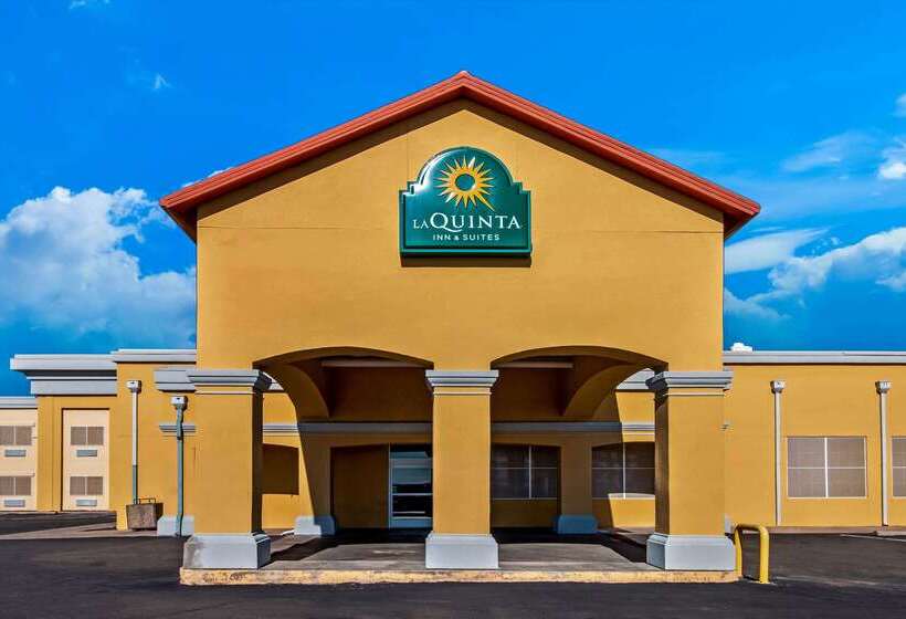 هتل La Quinta By Wyndham Santa Rosa