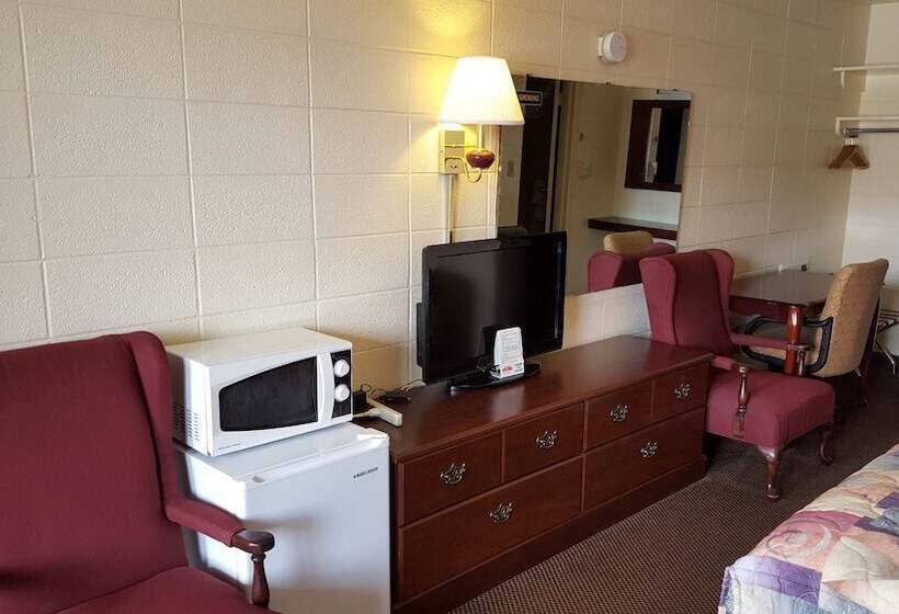 فندق Red Carpet Inn  Blacksburg