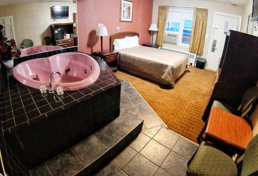هتل Red Carpet Inn West Springfield