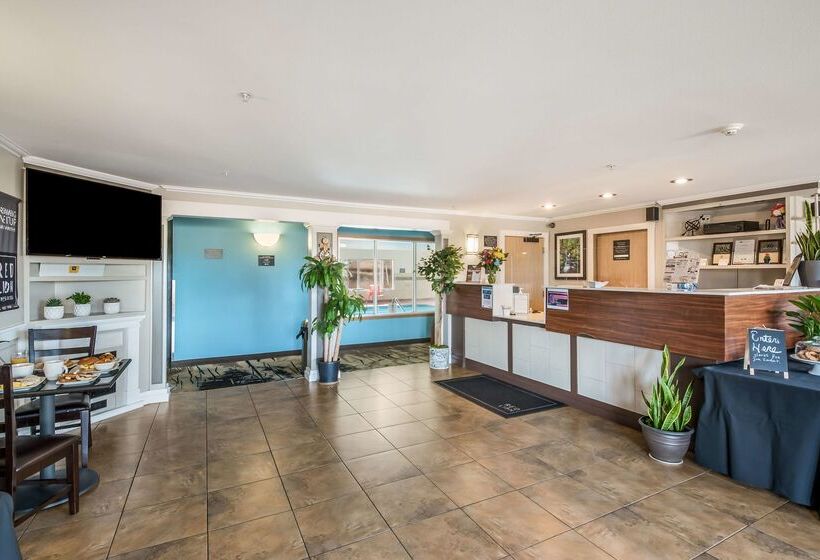 هتل Red Lion Inn & Suites Sequim At Olympic National Park