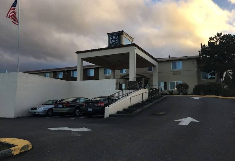 هتل Red Lion Inn & Suites Sequim