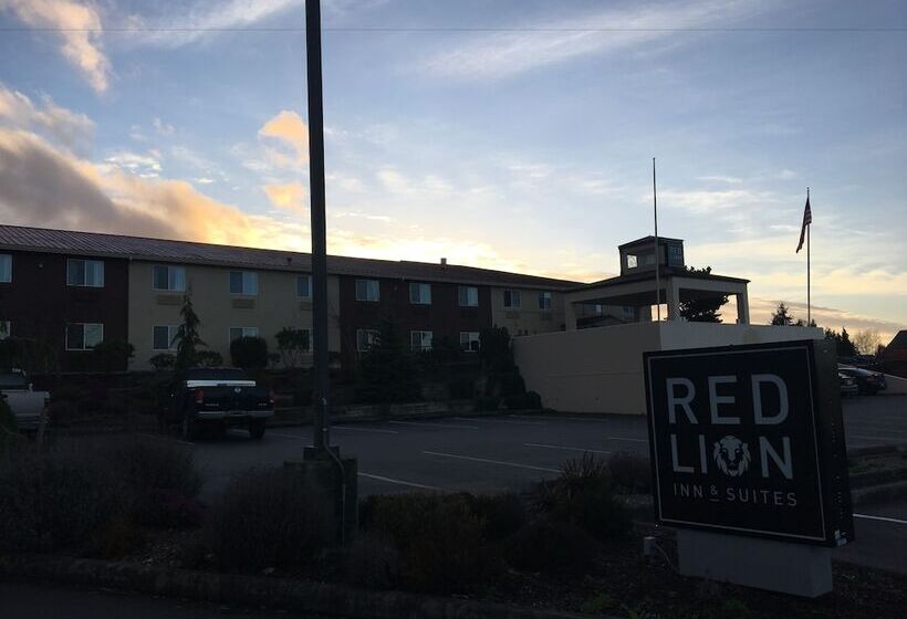 هتل Red Lion Inn & Suites Sequim