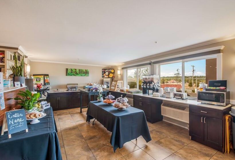 هتل Red Lion Inn & Suites Sequim At Olympic National Park