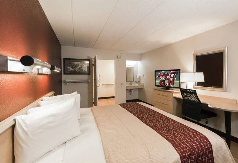 Отель Red Oak Inn Detroit Metro Airport Belleville