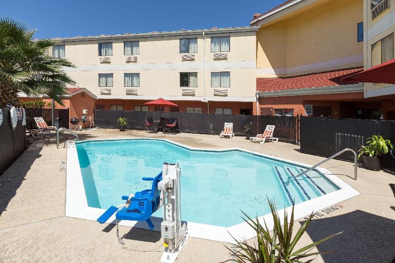 هتل Red Roof Inn Houston  Westchase
