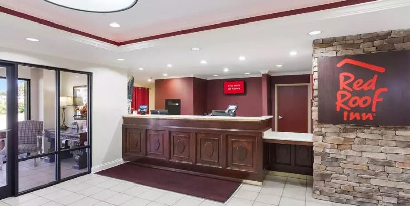 Отель Red Roof Inn London I75