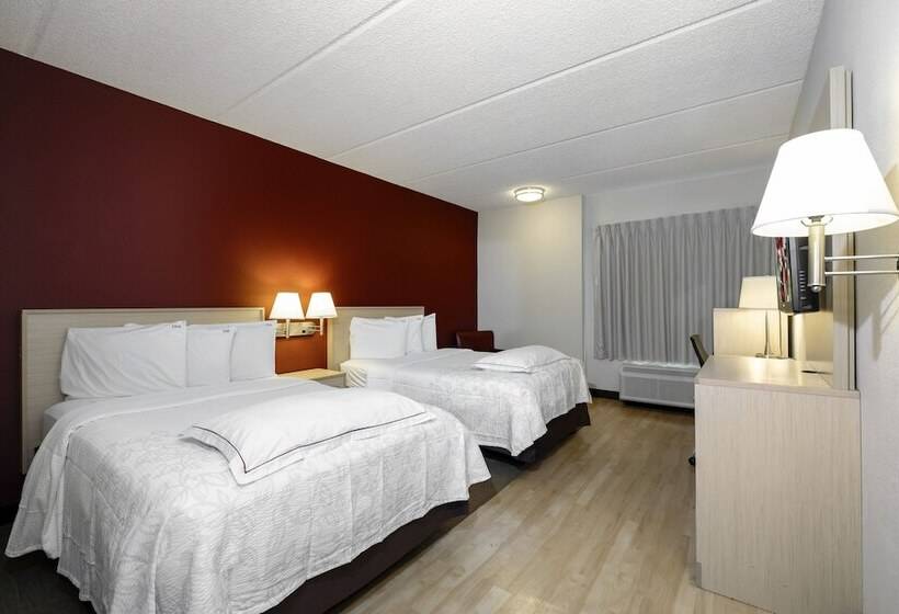 هتل Red Roof Inn Plus + Gainesville