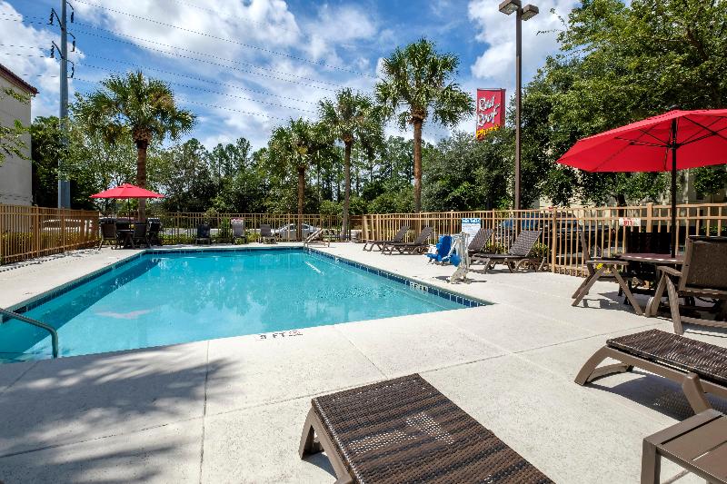 هتل Red Roof Inn Plus + Gainesville