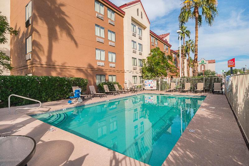 هتل Red Roof Inn Plus + Phoenix West