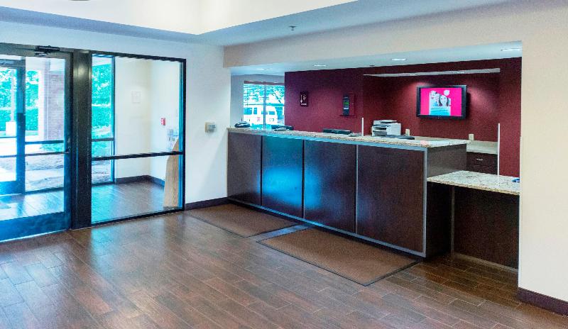 هتل Red Roof Inn Plus Raleigh Downtown Ncsu Conv Center