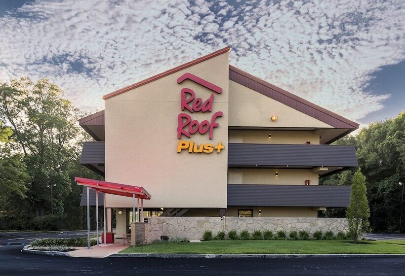 هتل Red Roof Inn Plus+ Wilmington   Newark