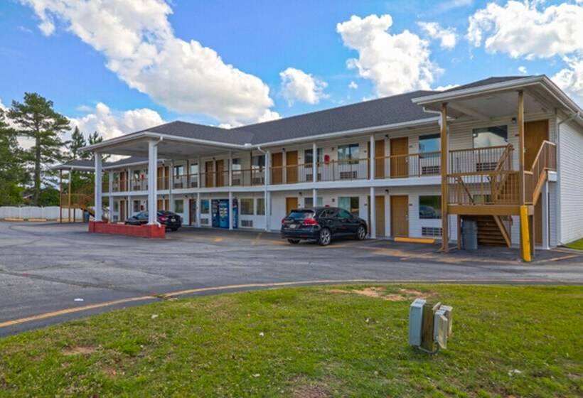 فندق Rodeway Inn