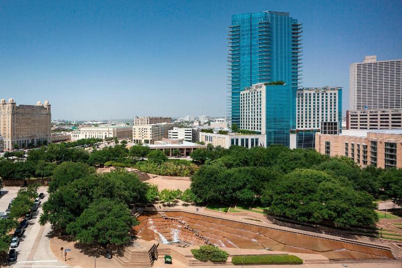 هتل Sheraton Fort Worth Downtown