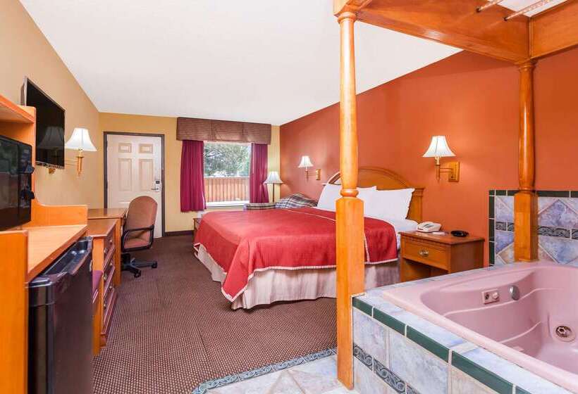 هتل Travelodge By Wyndham Chattanooga/hamilton Place