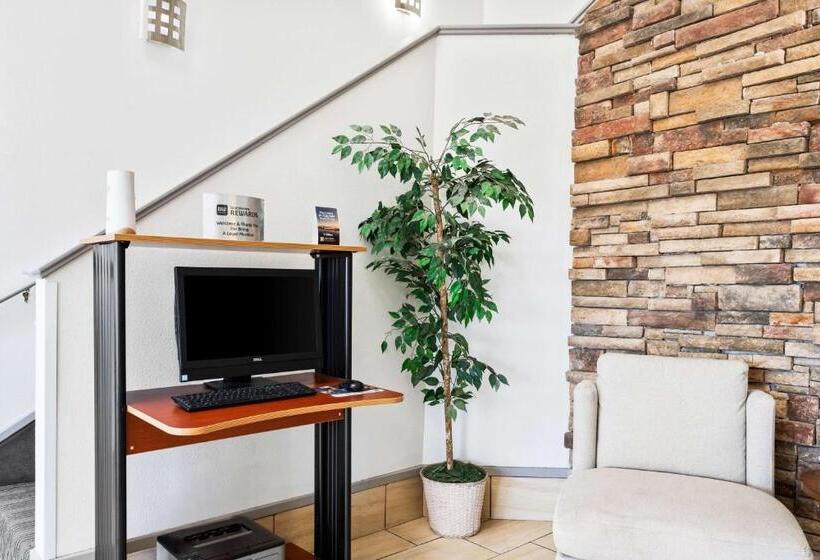 Surestay Hotel By Best Western Albuquerque Midtown