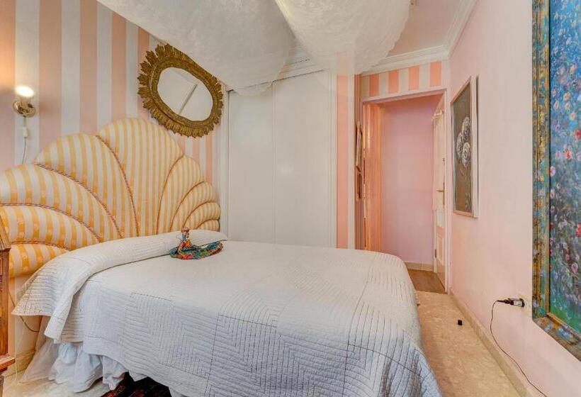 تختخواب و صبحانه Casa Luminosa