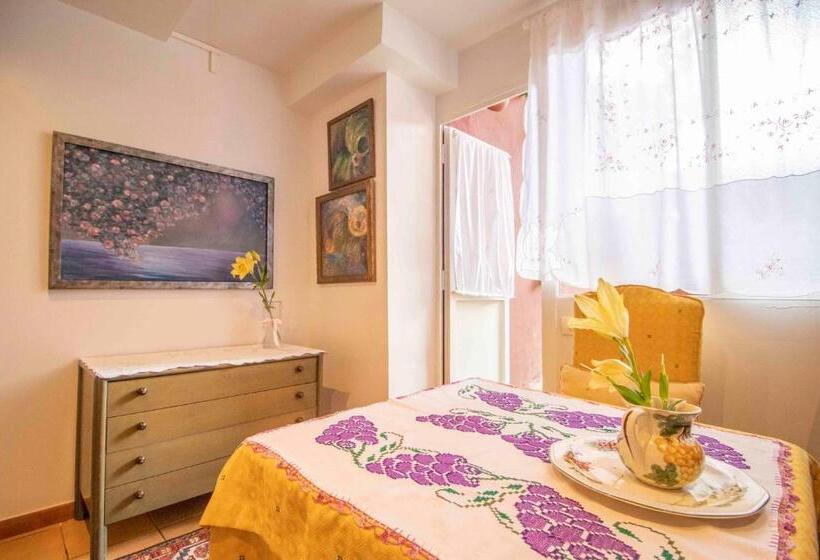 تختخواب و صبحانه Casa Luminosa