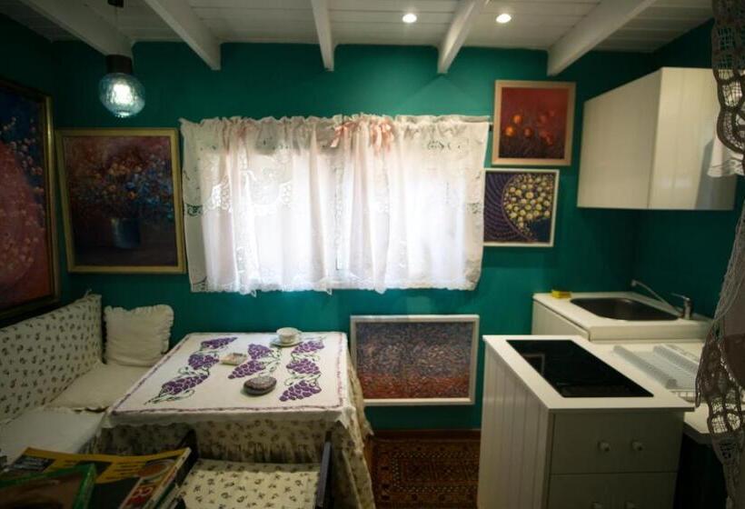تختخواب و صبحانه Casa Luminosa