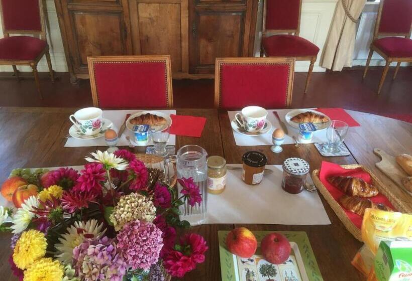 Bed and Breakfast Chambres D Hôtes & Gîtes Du Château De Grand Rullecourt