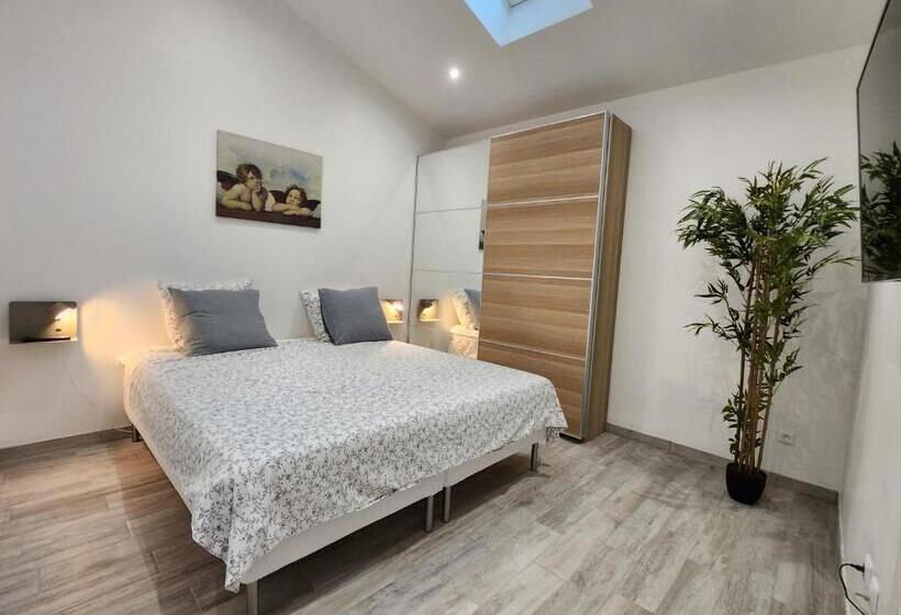 Bed and Breakfast Domaine à L Aise   Piscine Chauffée