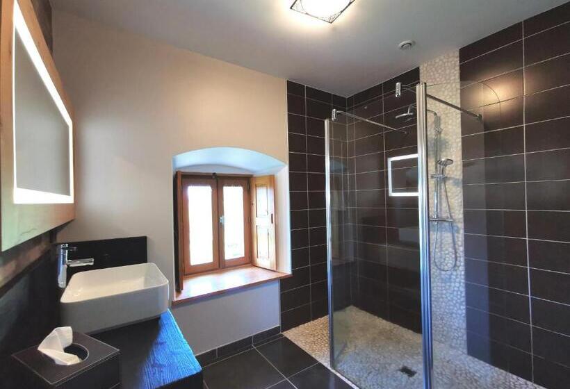 مبيت وإفطار Le Clos Des Pierres Rouges