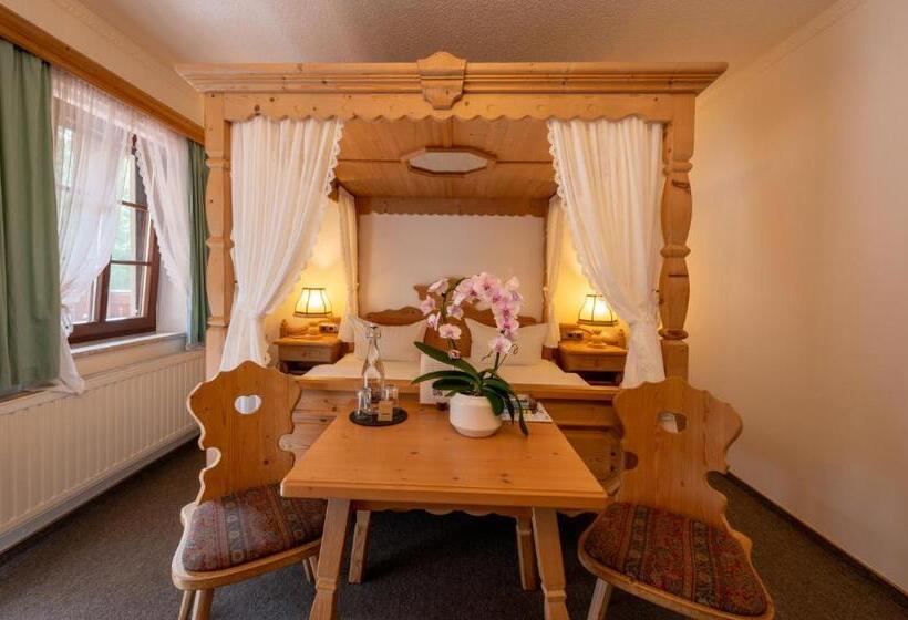 ホテル Zur Margarethenmühle   Landgasthof Und Wald