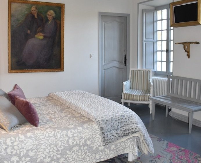ペンション Le Petit Chateau De Sainte Colombe