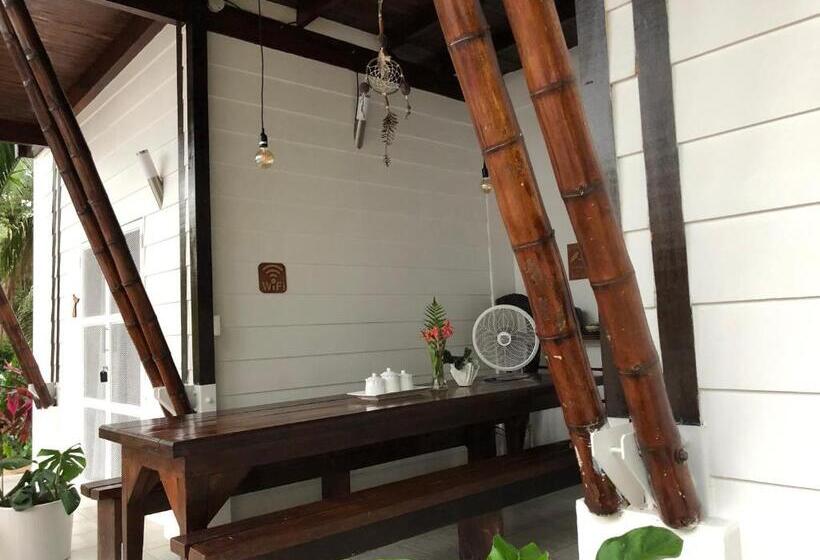 فندق Ballena Dorada Lodge