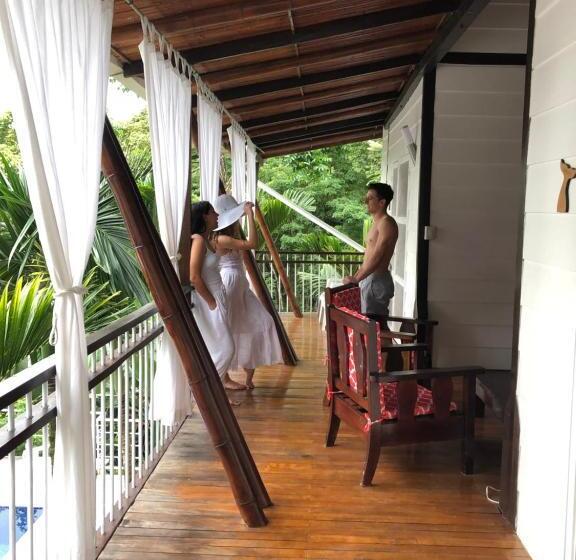 فندق Ballena Dorada Lodge