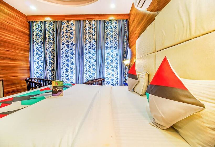 فندق Fabexpress Grand Inn