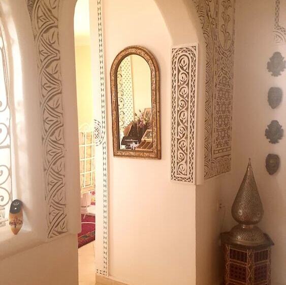 پانسیون Chez Eric