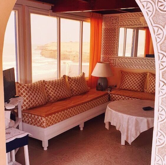 پانسیون Chez Eric