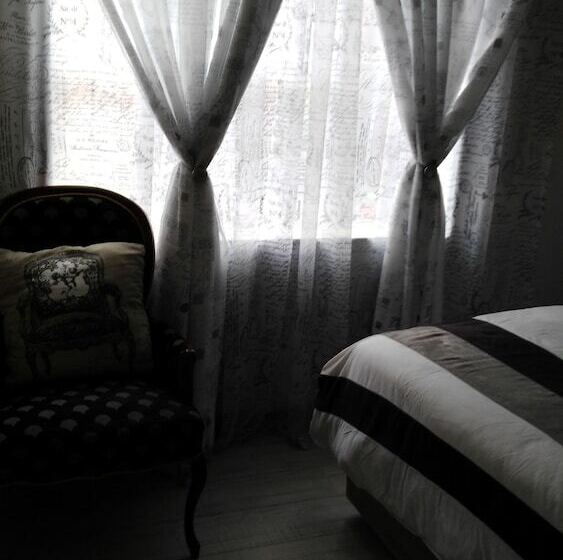 پانسیون Lapeng Home Away From Home