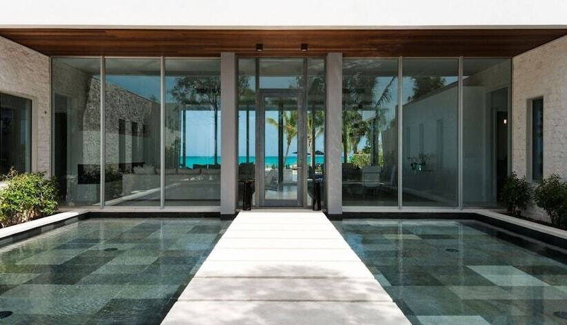 Villa Awa