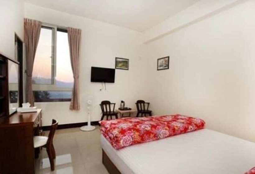 تختخواب و صبحانه Dong Ding Homestay