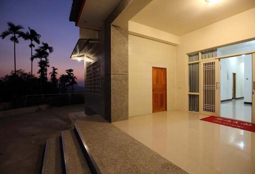 تختخواب و صبحانه Dong Ding Homestay