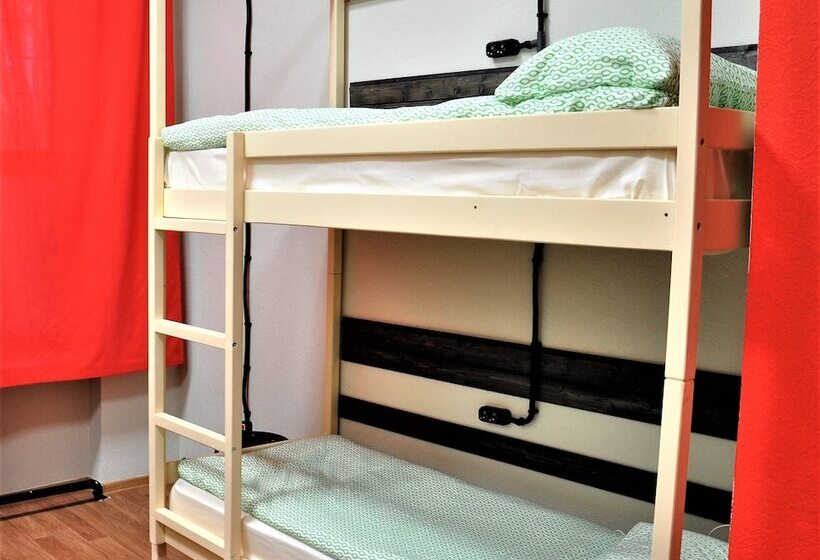 Good Night Rooms & Hostel