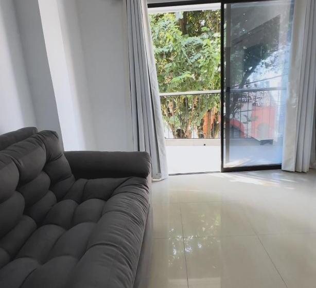 هتل On Apartasuites