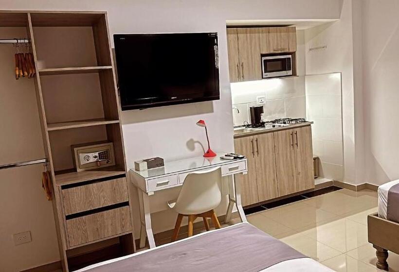 هتل On Apartasuites